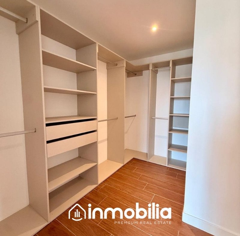 Apartamento en Renta en Ferré Diez, Zona 10, Ciudad de Guatemala - Miniatura 13