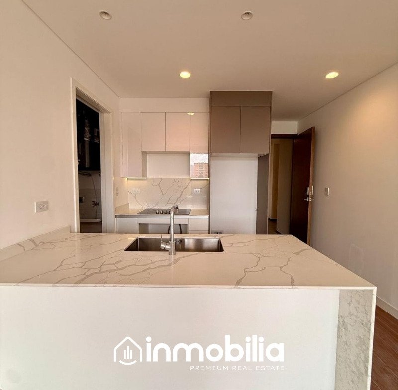 Apartamento en Renta en Ferré Diez, Zona 10, Ciudad de Guatemala - Miniatura 5