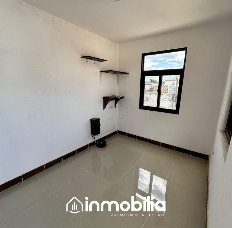 Casa en Venta en Colonia Montesolar, Zona 16, Ciudad de Guatemala - Miniatura 20